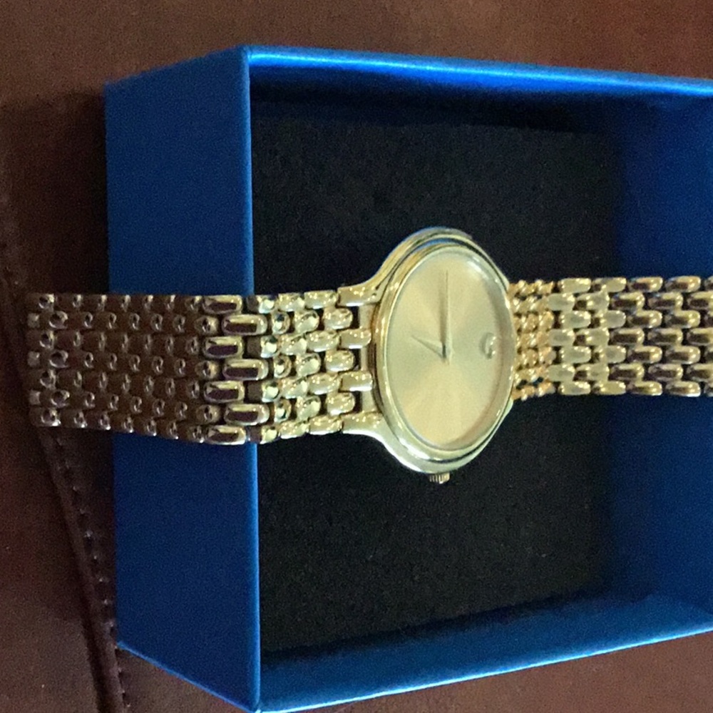 Movado mens watch brand new battery 🔋 👌 - Picture 14 of 16